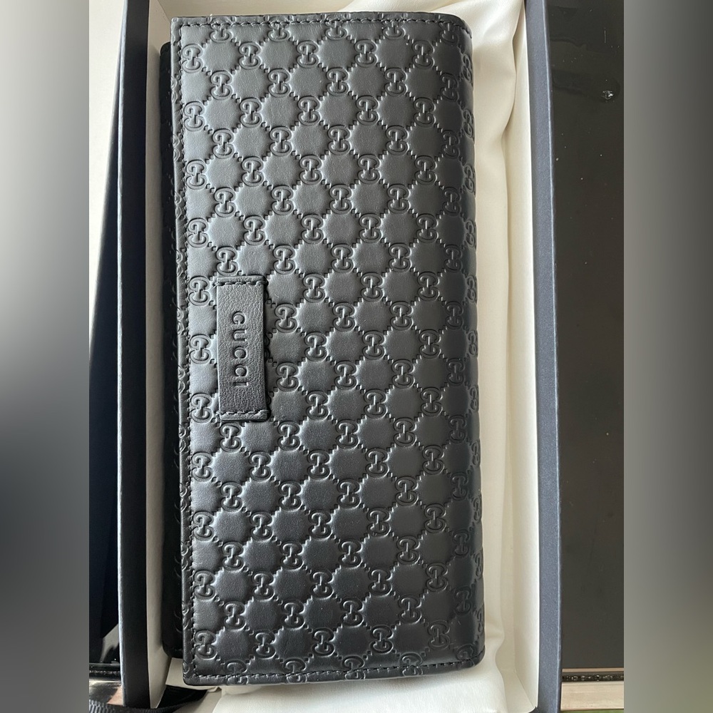 Gucci Continental Wallet MicroGuccissima Black